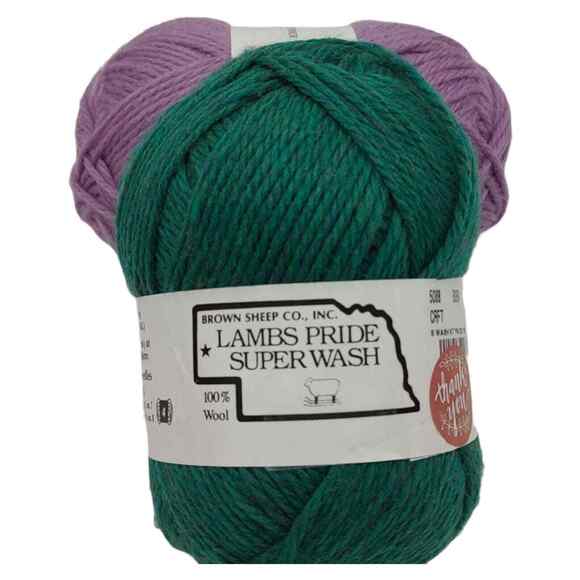 2 Skeins Lambs Pride Super Wash Yarn 100% Wool Emerald City & Mountain Lavender - Picture 2 of 9